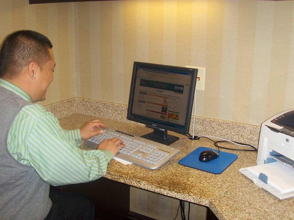 拉斯维加斯南汉普顿套房酒店 设施 照片